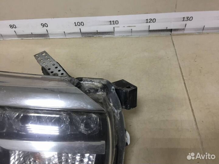 Фара правая Toyota Corolla E180 2013
