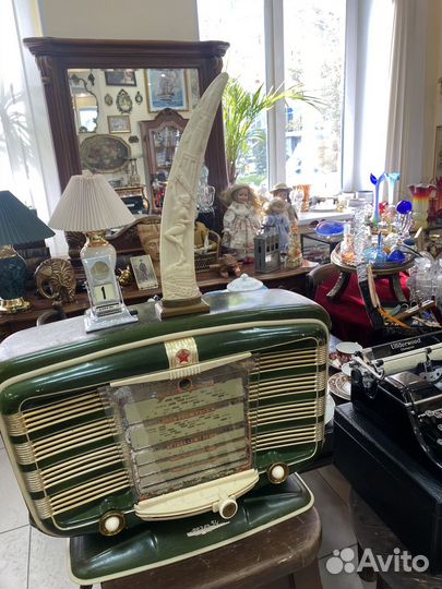 Скупка и оценка винтажных и антикварных вещей