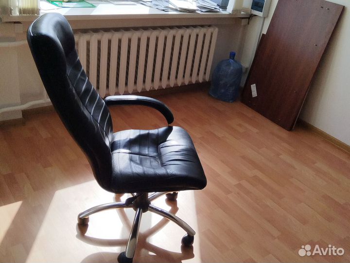 Кресло офисное