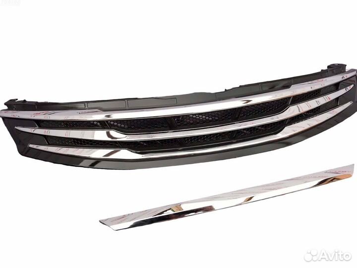 Решетка радиатора Toyota Camry 55 Modellista Y7736