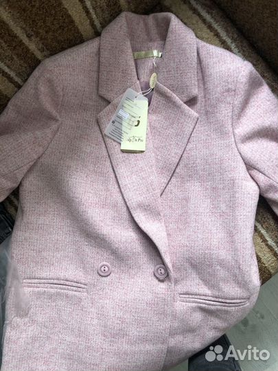 Пальто новое
