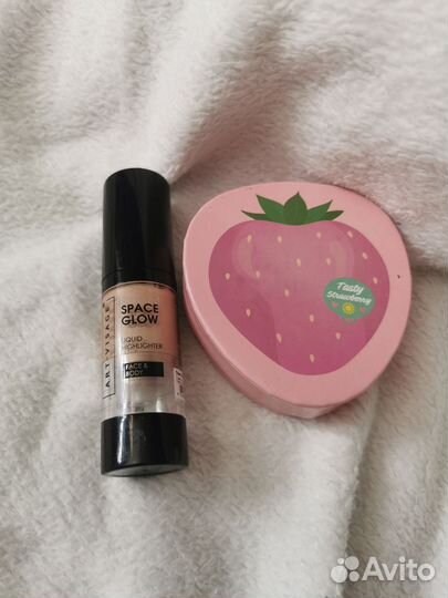 Хайлайтер I heart revolution tasty strawberry