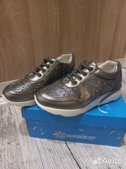 Ботинки для девочки 33 размер