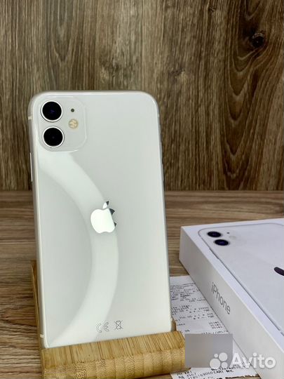 iPhone 11, 128 ГБ