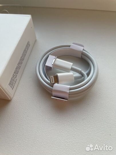 Быстрая зарядка для iPhone 20W