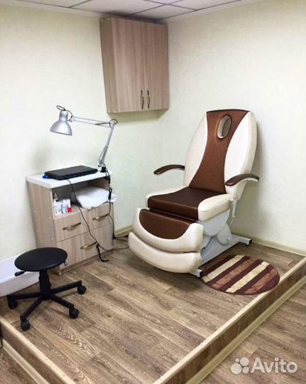 Косметологическое кресло 