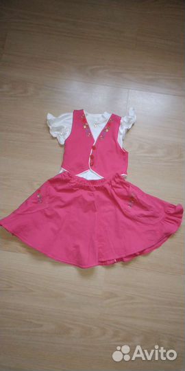 Комплект тройка (желет,юбка, футболка)