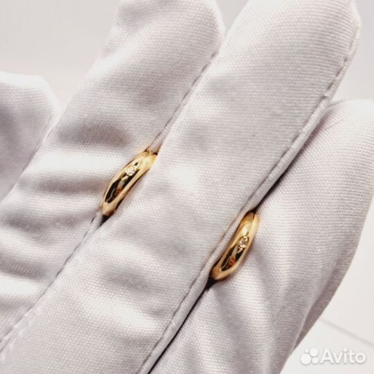 Золотые серьги с бриллиантами