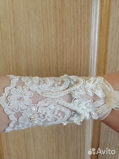 Перчатки свадебные