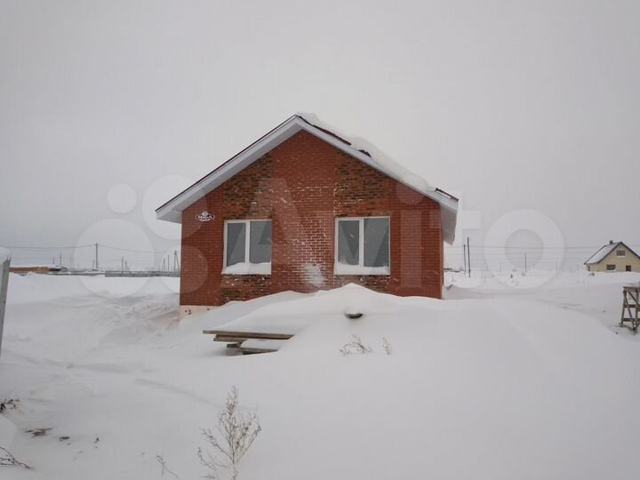 Коттедж 85 м² на участке 8 сот.