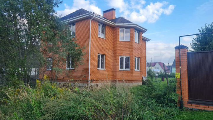 Дом 164 м² на участке 10 сот.