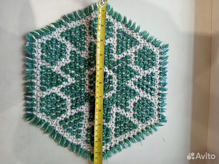 Салфетка старинная,связ-ая на 6-и угольной рамке