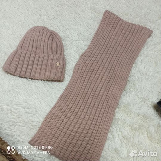 Комплект шапка и шарф