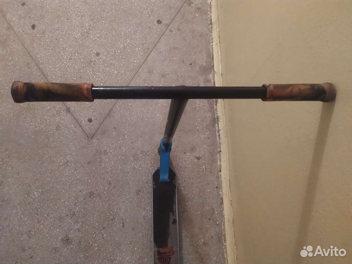 Трюковой самокат