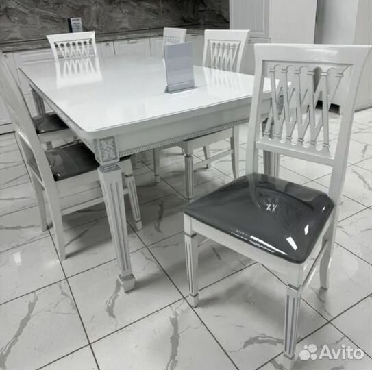 Столы и Стулья