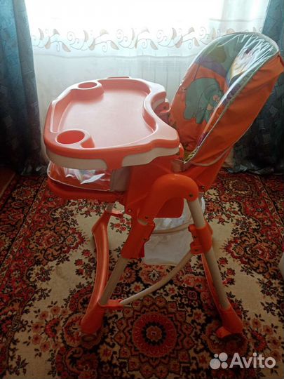Стульчик для кормления