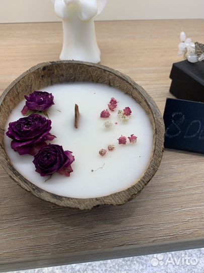 Свеча в кокосе