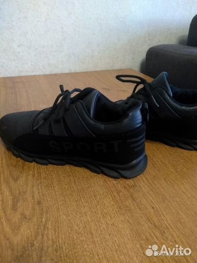 Кроссовки для мальчика