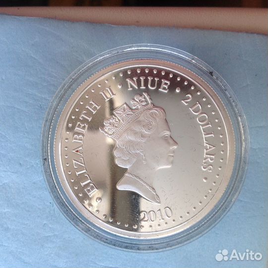 Ниуэ. 2 доллара,2010г., 2 монеты, серебро