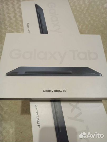 Пустые коробки от планшетов Samsung Galaxy Tab S7