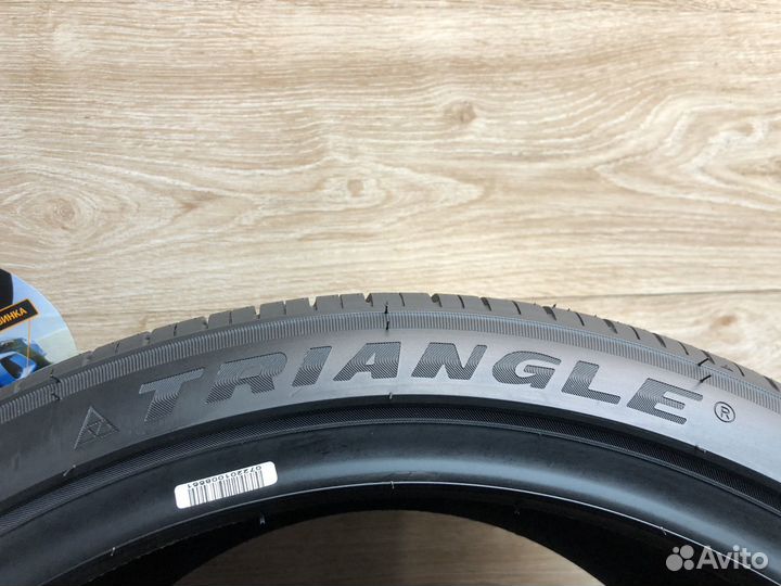 Triangle TH201 Sportex 265/35 R19 98Y