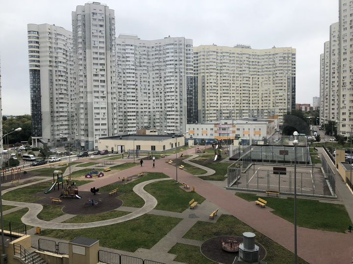 1-к. квартира, 50,3 м², 4/17 эт.