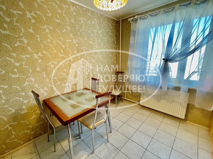 3-к. квартира, 80,8 м², 6/16 эт.