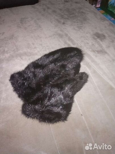 Варежки норковые женские