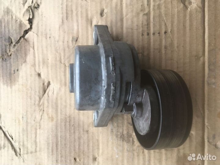 Ролик ремня генератора в сборе Шевроле Круз F16D3