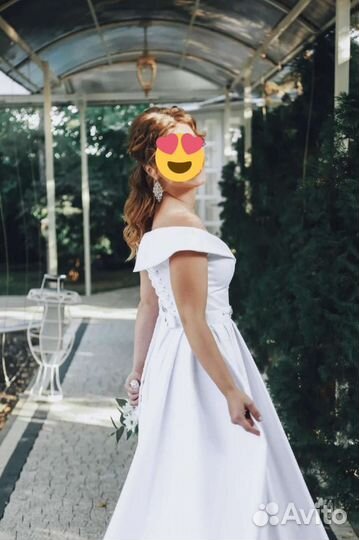 Свадебное платье