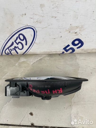 Ручка двери передняя правая Renault Captur J5 1.5
