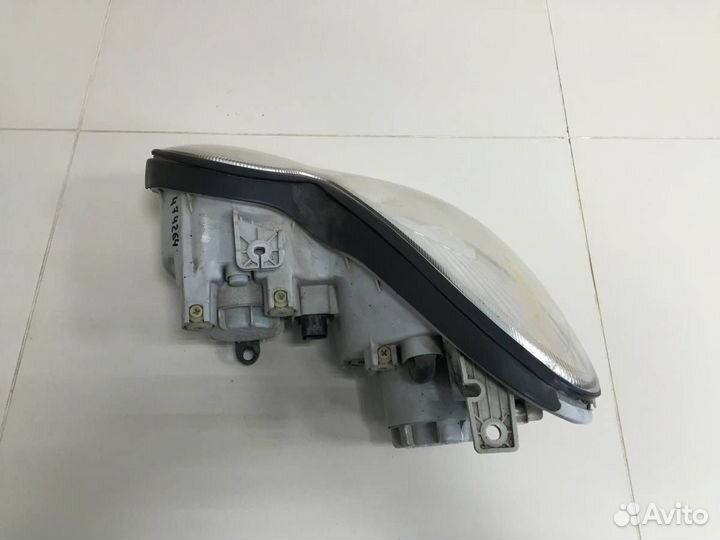 Фара правая Hyundai Sonata 4 EF,Tagaz 2001-2012