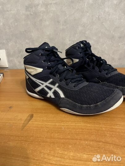 Борцовки asics