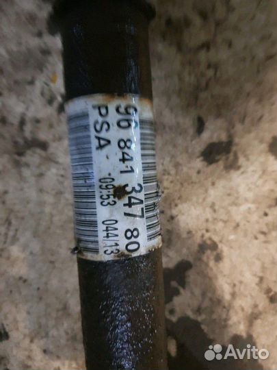 Полуось передняя левая Ситроен С4 II поколения