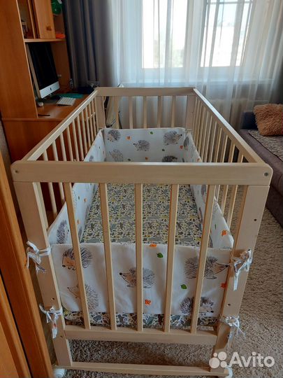 Детская кроватка