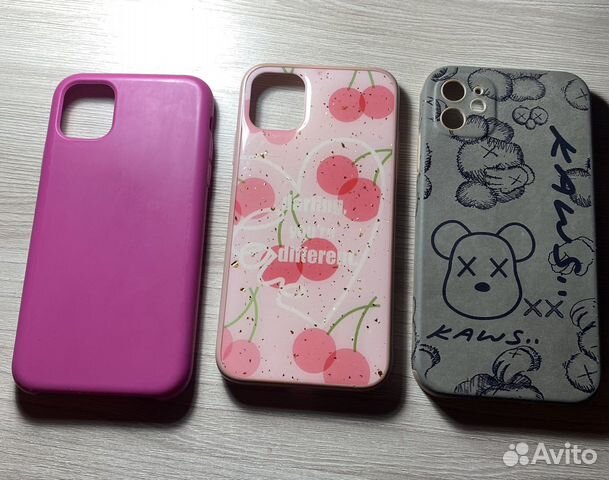 Чехлы на iPhone 11