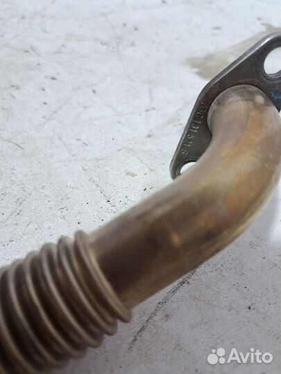 Трубка картерных газов VW Passat (B6) 2005-2010