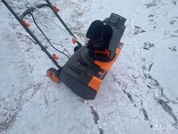 Снегоуборщик carver STE 2146