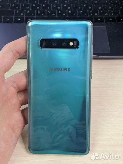 Samsung Galaxy S10+, 8/128 ГБ