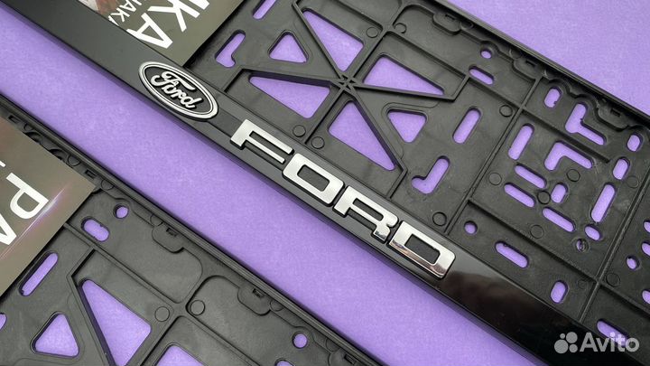 Рамка для гос номера Ford 2 шт эмблема Форд