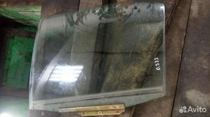 Стекло двери заднее левое правое Geely MK I 1.5
