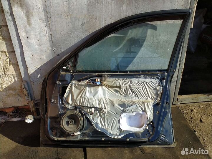 Передняя правая дверь hyundai sonata 4