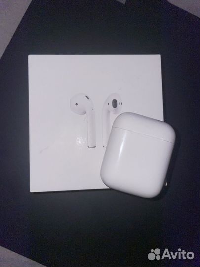 Беспроводные наушники apple airpods