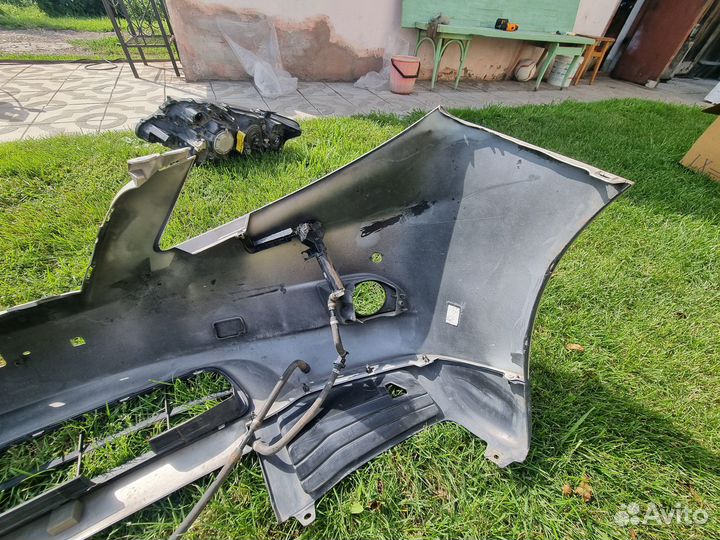 Бампер передний на Lexus RX350/270 2009-2012