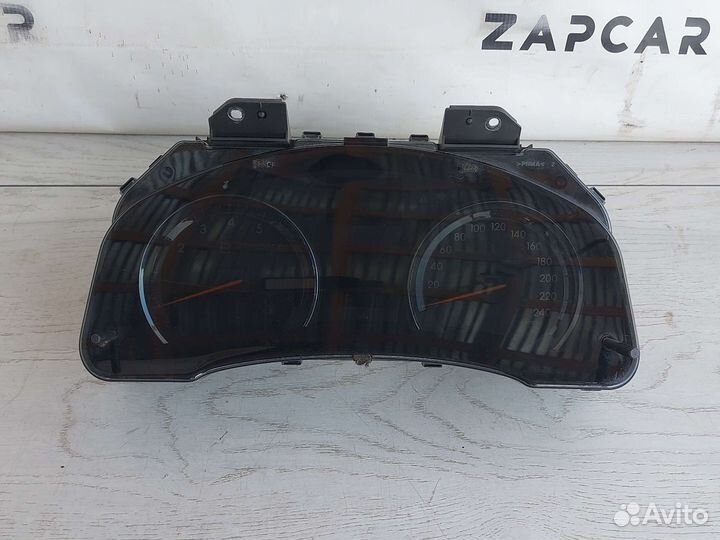 Toyota Avensis 3 Щиток приборов