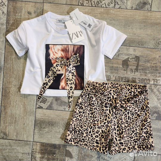 Костюм для девочки новый zara