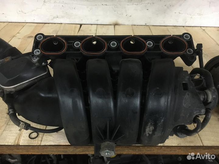 Впускной коллектор Опель Астра Н/Зафира Б/Вектра С