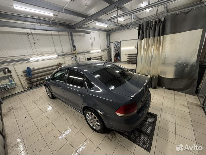 Volkswagen Polo 1.6 МТ, 2014, 320 000 км