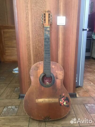 Гитара Лилия