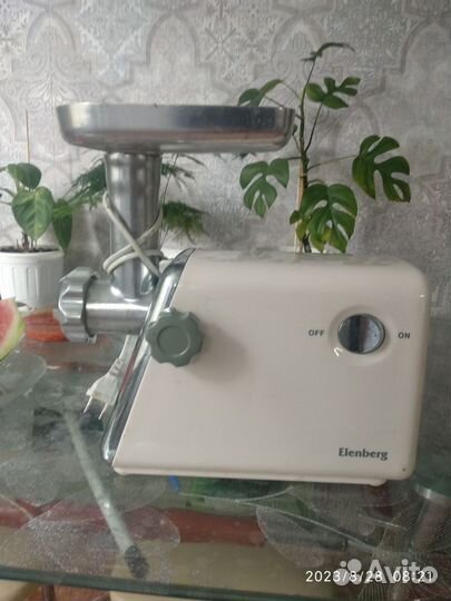 Мясорубка электрическая бу